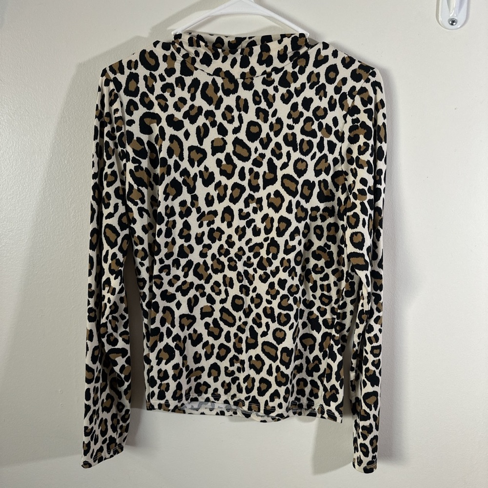 Turtle long sleeve print
